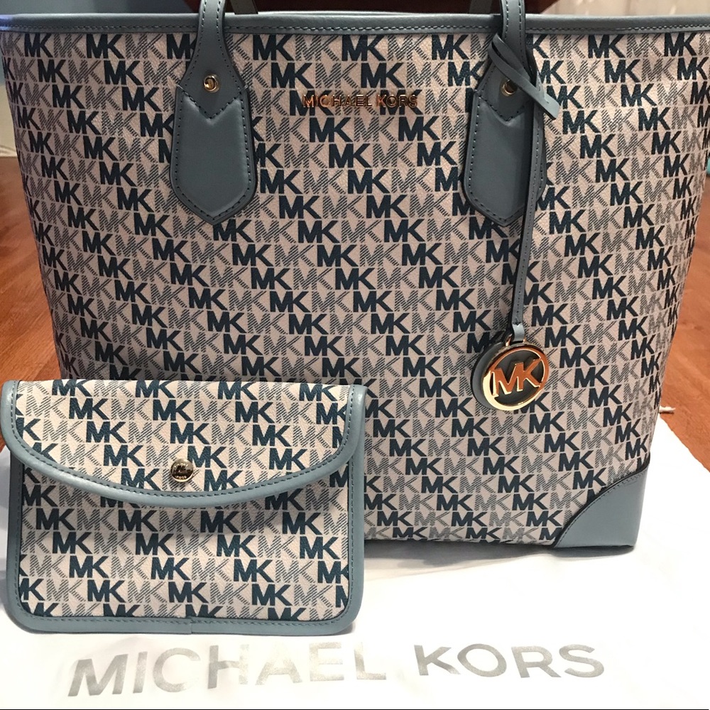 Michael Kors Blue and White Tote Bag
